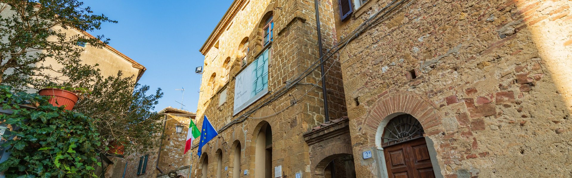 Palazzo Pretorio, Petroio