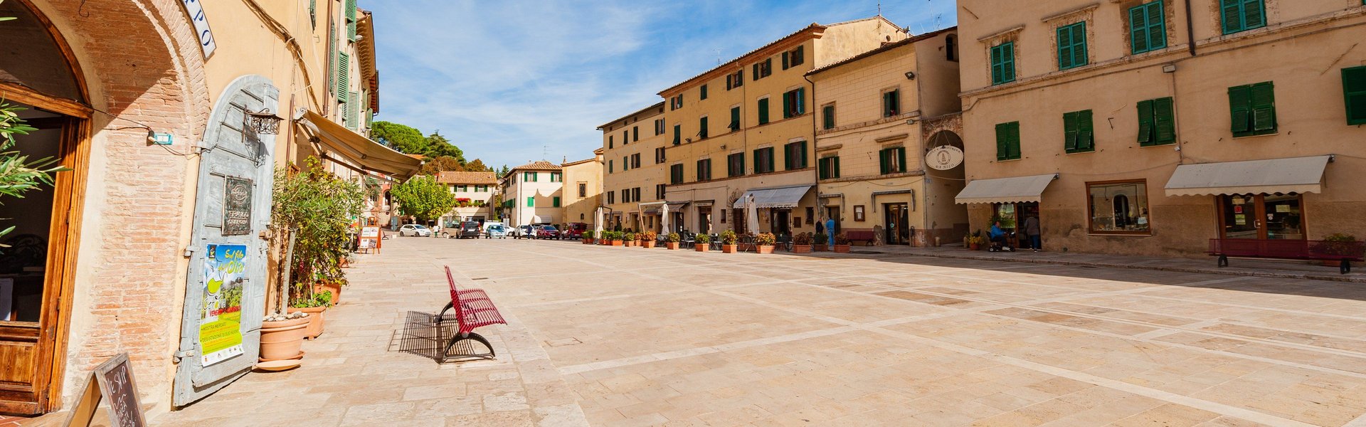 Cetona, piazza Garibaldi