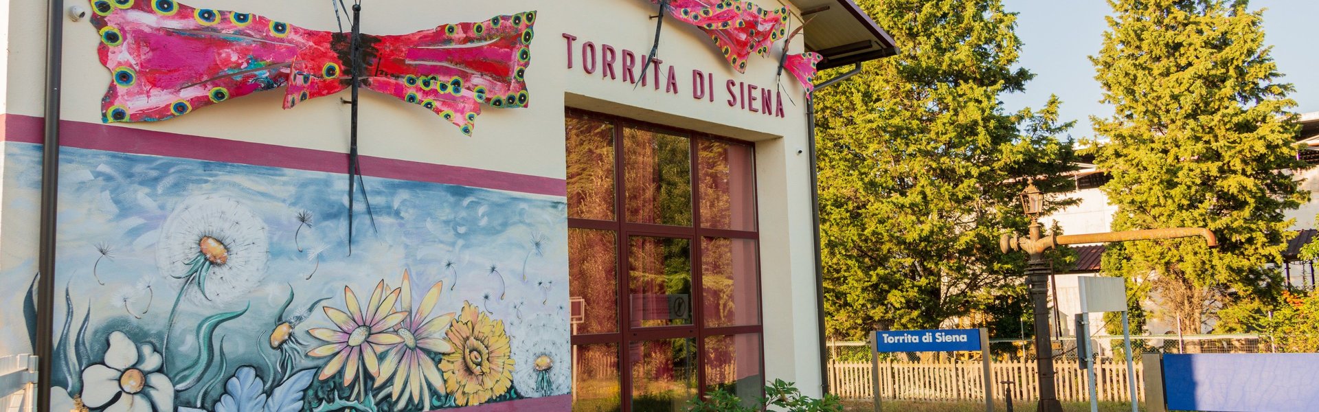 Stazione ferroviaria di Torrita, murales